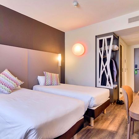 Hotel Campanile Saint Jean De Luz Esterno foto