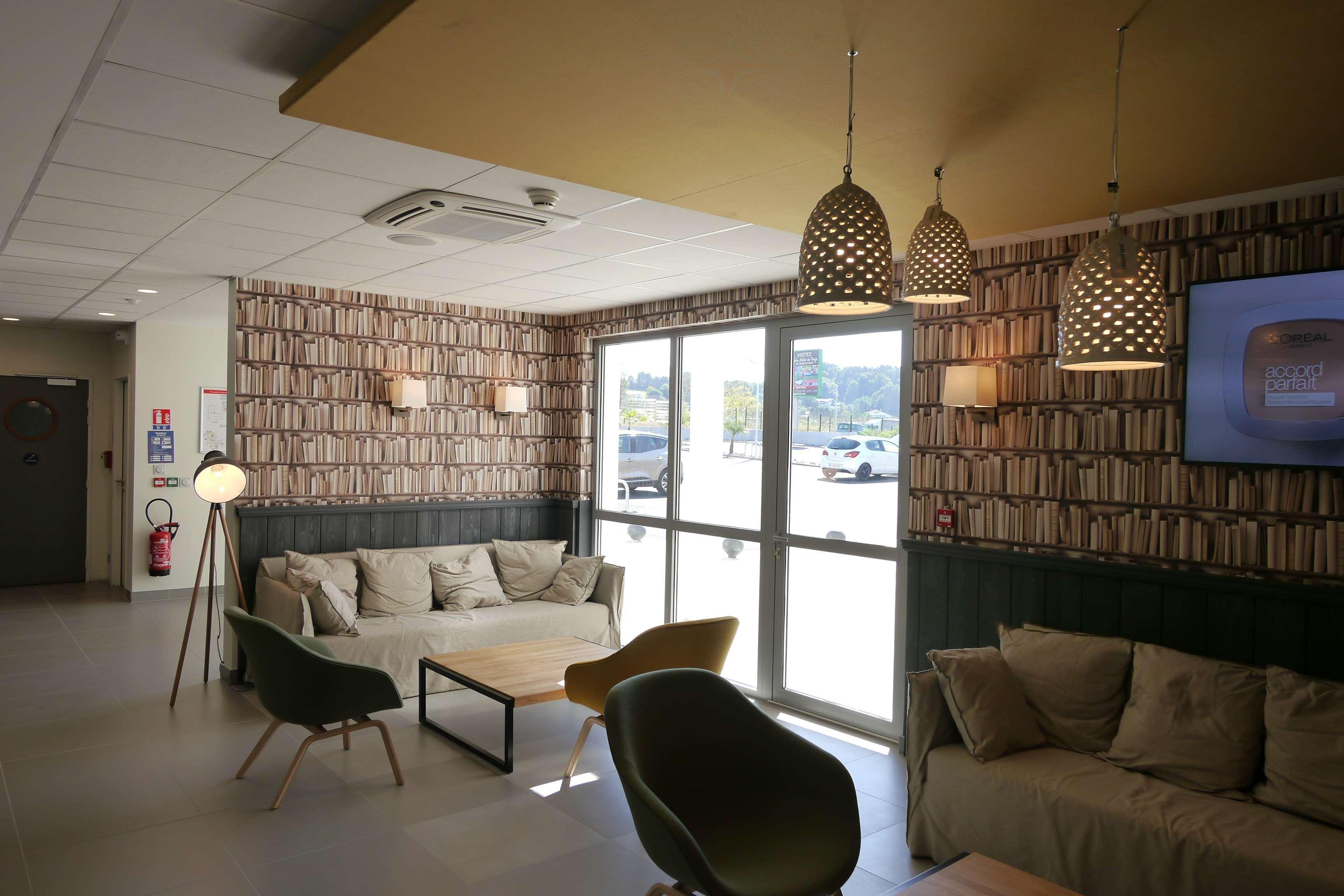 Hotel Campanile Saint Jean De Luz Esterno foto
